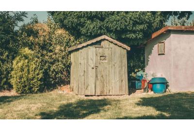 Heating an outdoor shed