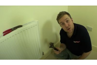 VIDEO - Why won't my radiator get hot?