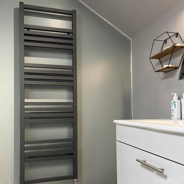 Reina Bolca, Designer Towel Radiator, Aluminium, Anthracite, 1530x485mm